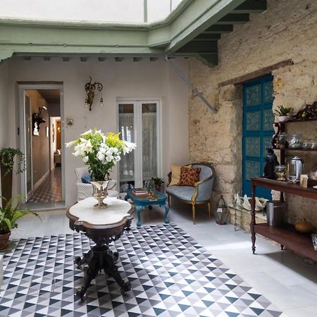 Casa Portus Gaditanus S XVIII Patio Andaluz El Puerto de Santa María Rom bilde