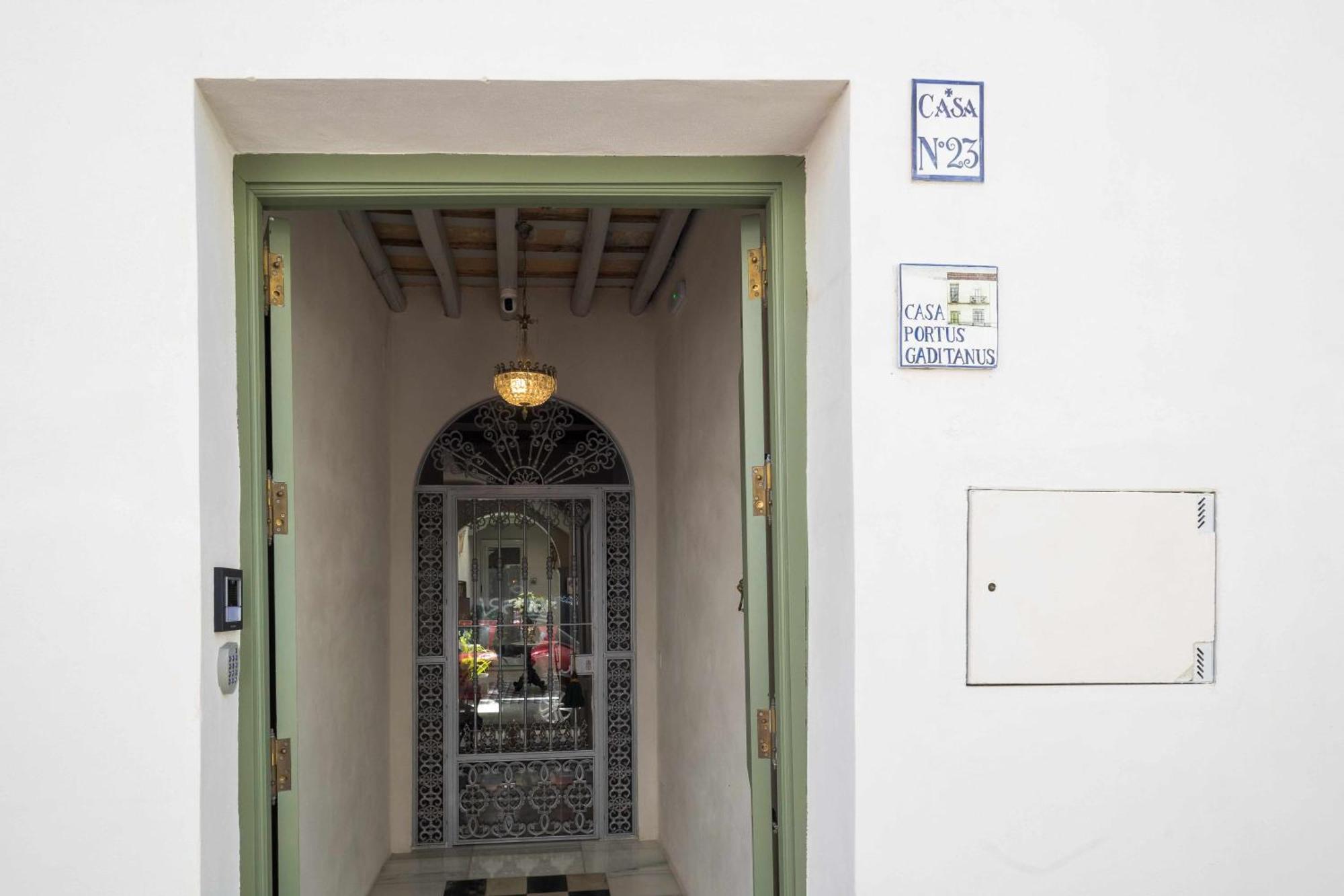 Casa Portus Gaditanus S XVIII Patio Andaluz El Puerto de Santa María Rom bilde